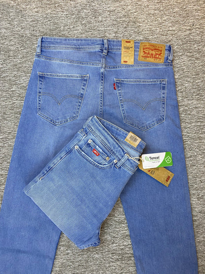 Jeans LVS coupe normale 01