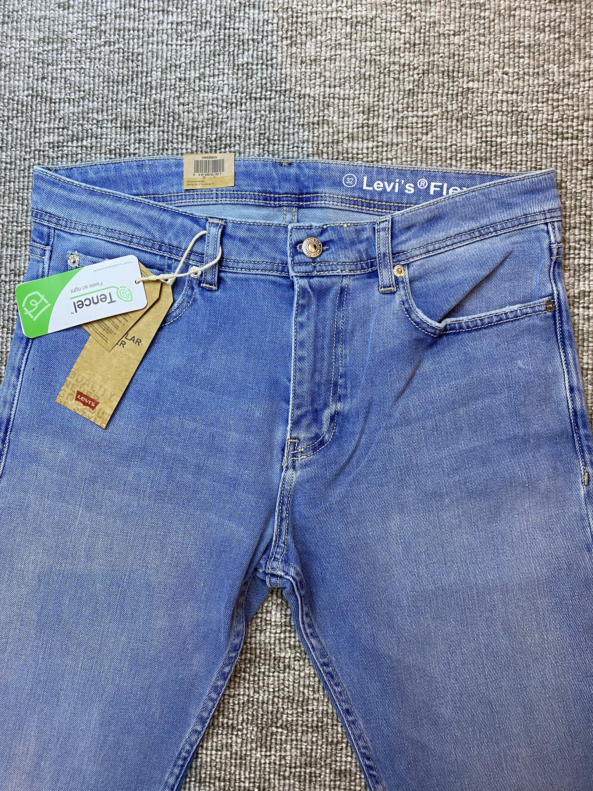 Jeans LVS coupe normale 01