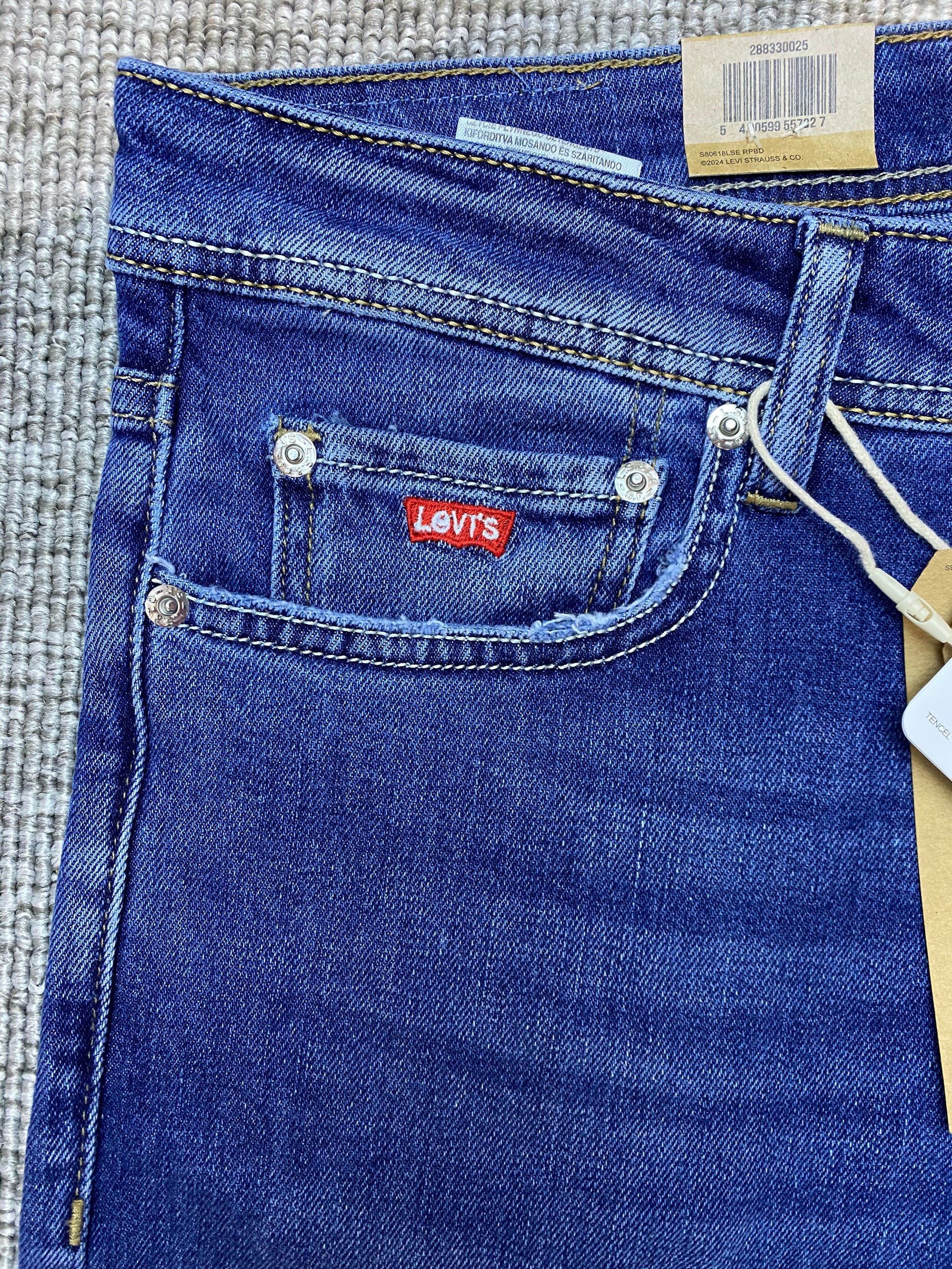 Jeans LVS coupe normale 02